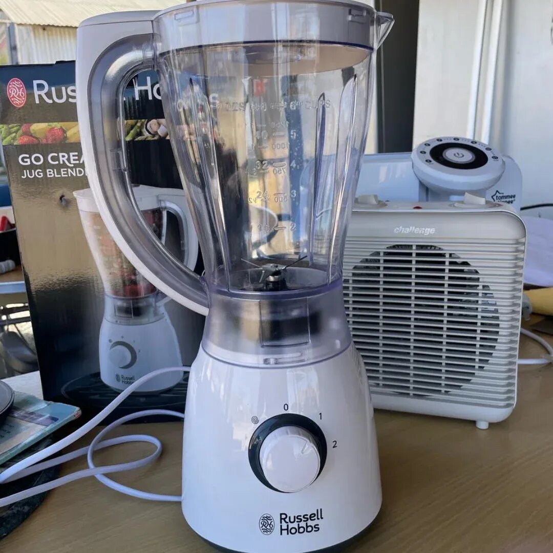 Russell Hobbs Plastic Jug Blender