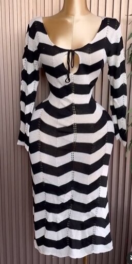 Charming women's dress Size 8-14