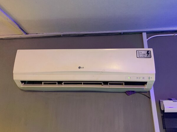 1.5hp ac used with all accesso