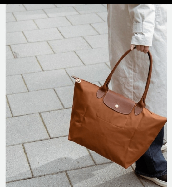 Sac à main pliable élégant