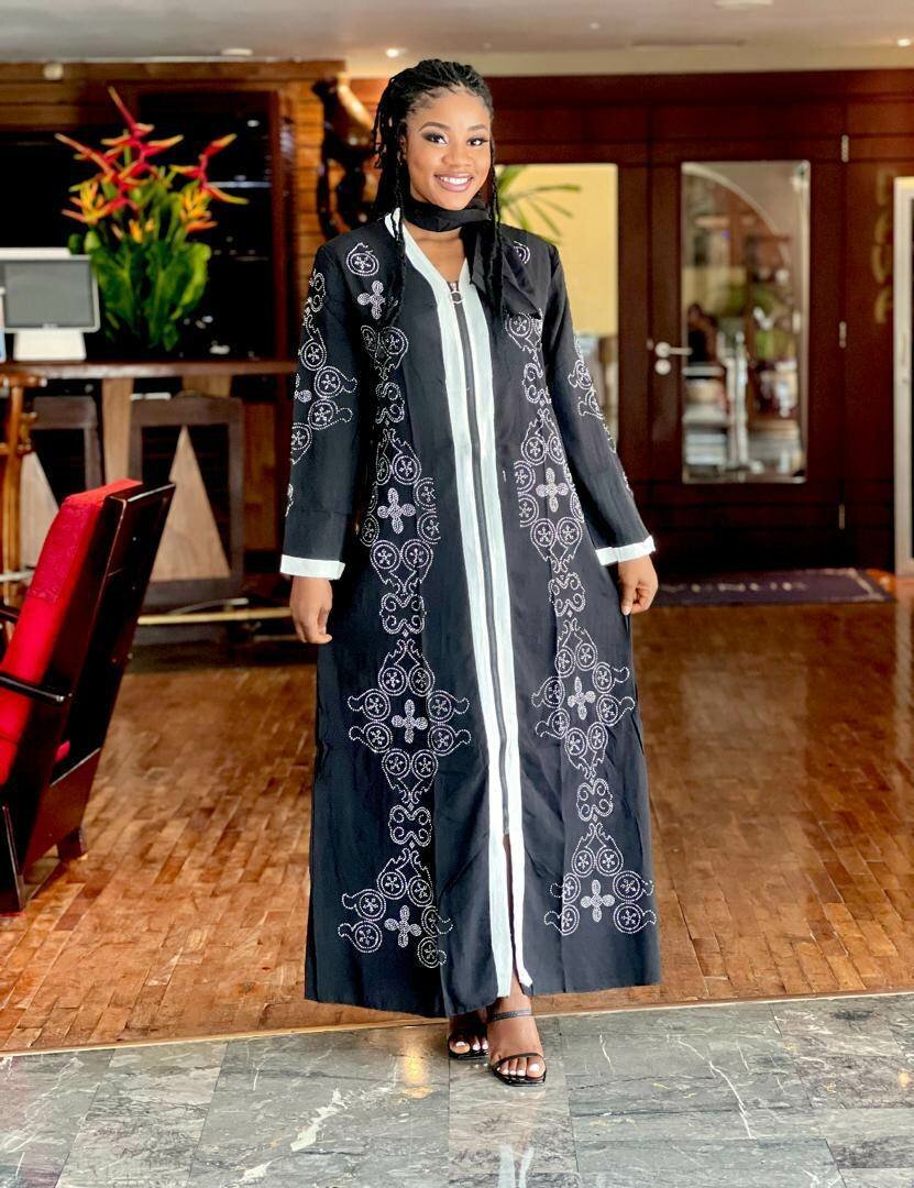 Robe Caftan Élégante