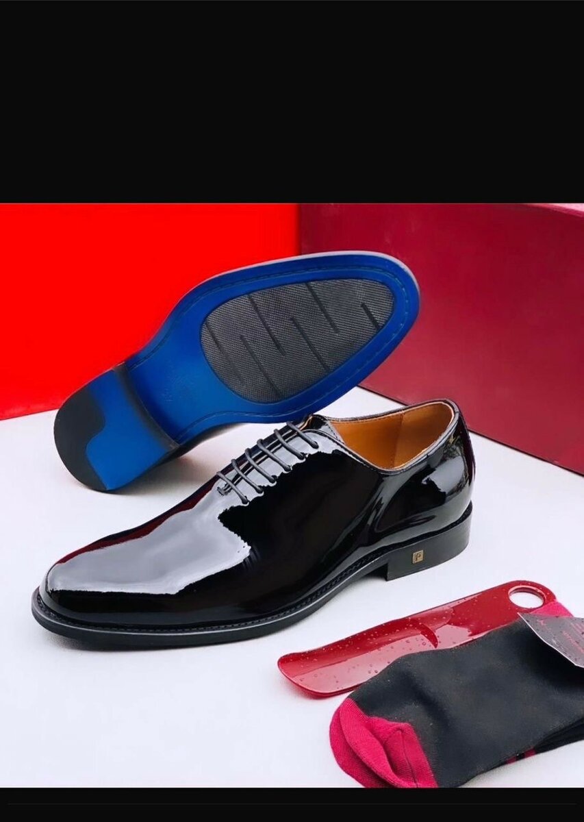 EXECUTIVE MIRROR SHOE