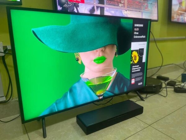 Télévision Samsung Qled 55 pouce disponible en 65 pouce