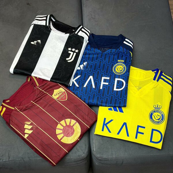 Maillots de club nouvelles saison