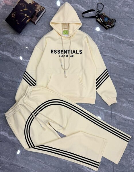 Ensemble Hoodie et Jogging Essentials