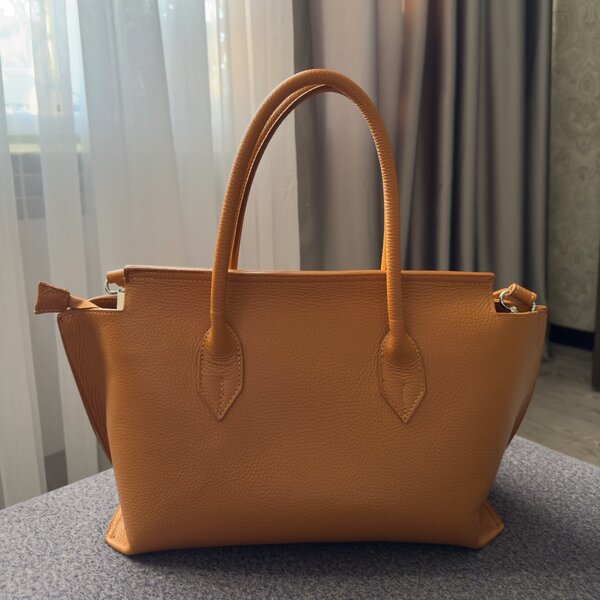 Кожаная сумка