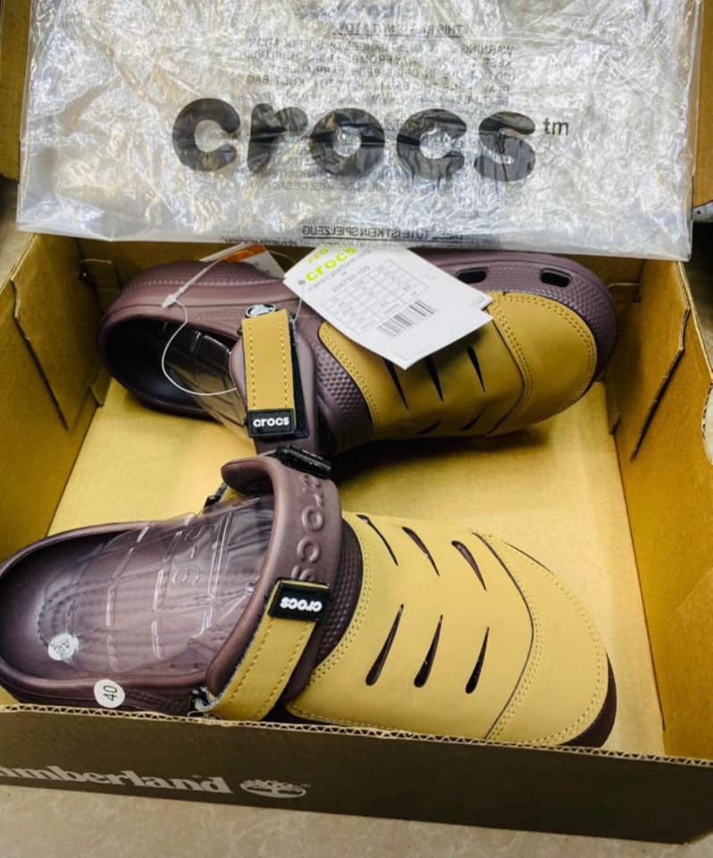 Crocs brown