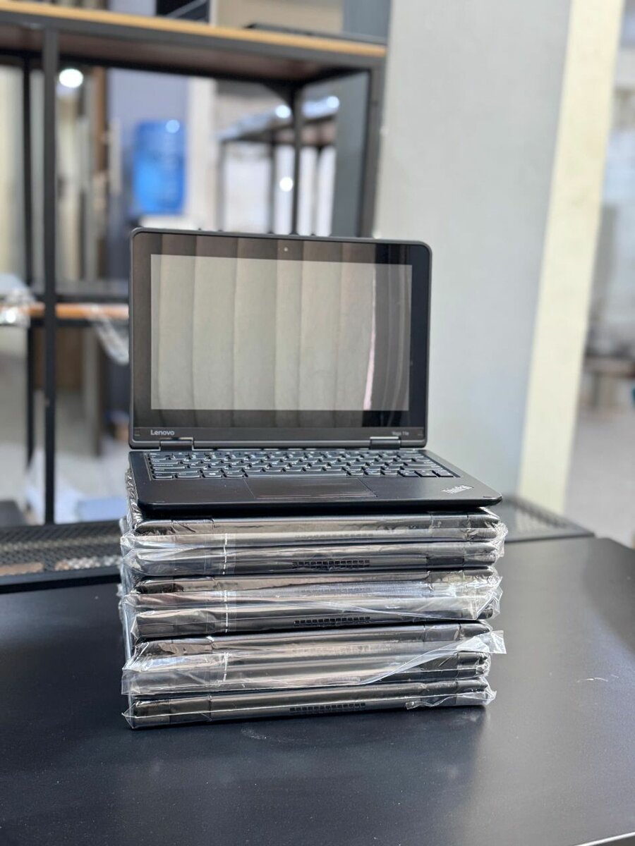 Lenovo ThinkPad yoga11eIntel corei3 7th generation