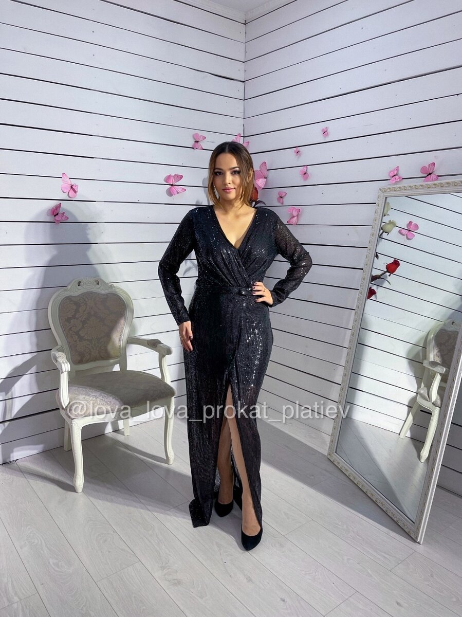 Черное платье в пайетках 52-56 размер
