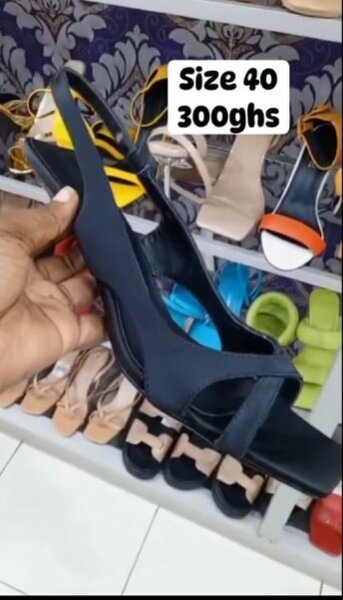 Black sandals with low heels