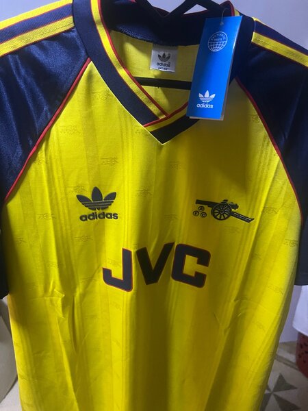 Authentic Arsenal Retro ( Vintage )