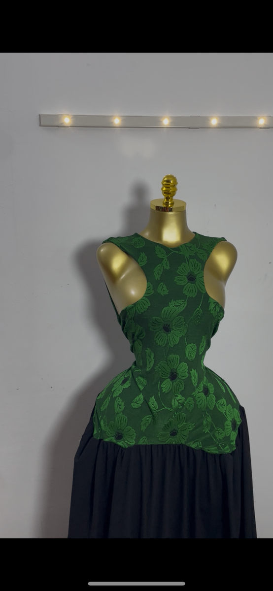 Robe longue élégante florale