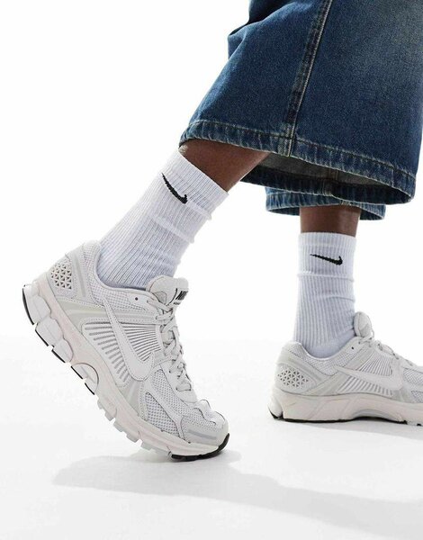 Baskets de sport stylées