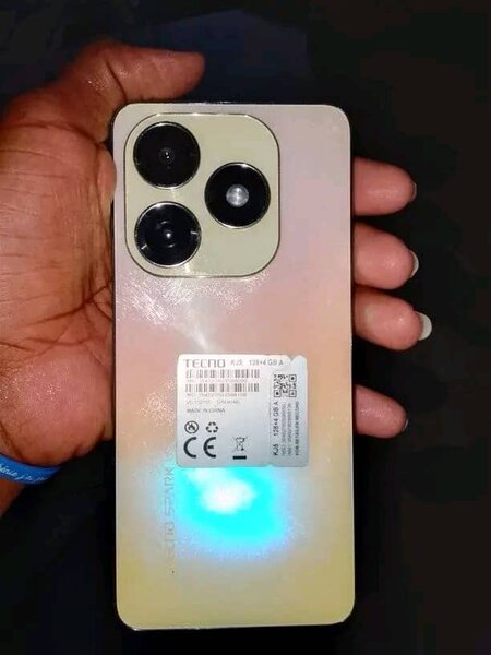 Smartphone Tecno moderne