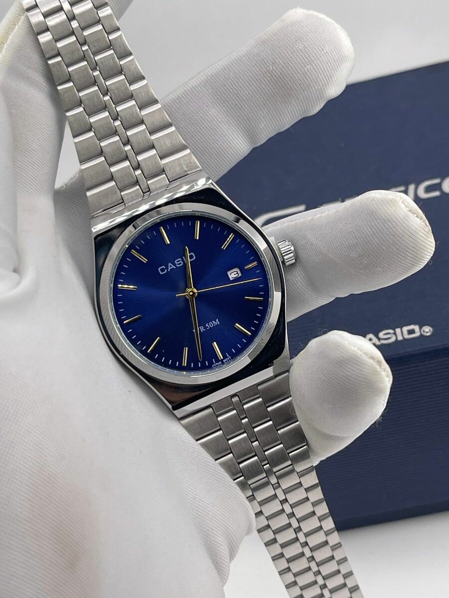 MONTRE LUXE HOMME CASIO