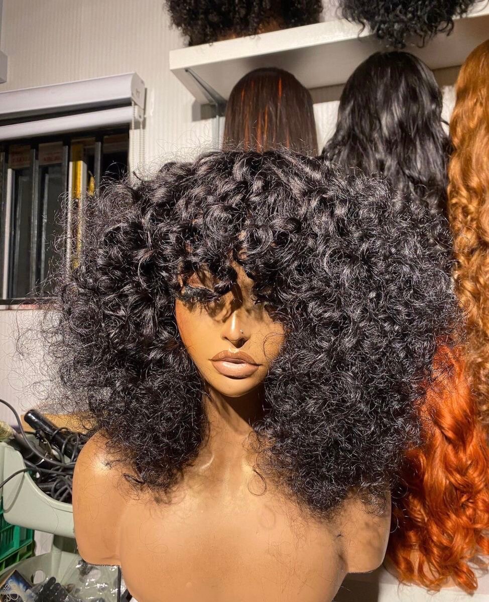 Bouncy curl wigs