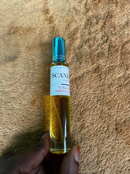 Parfums Exquis Essences