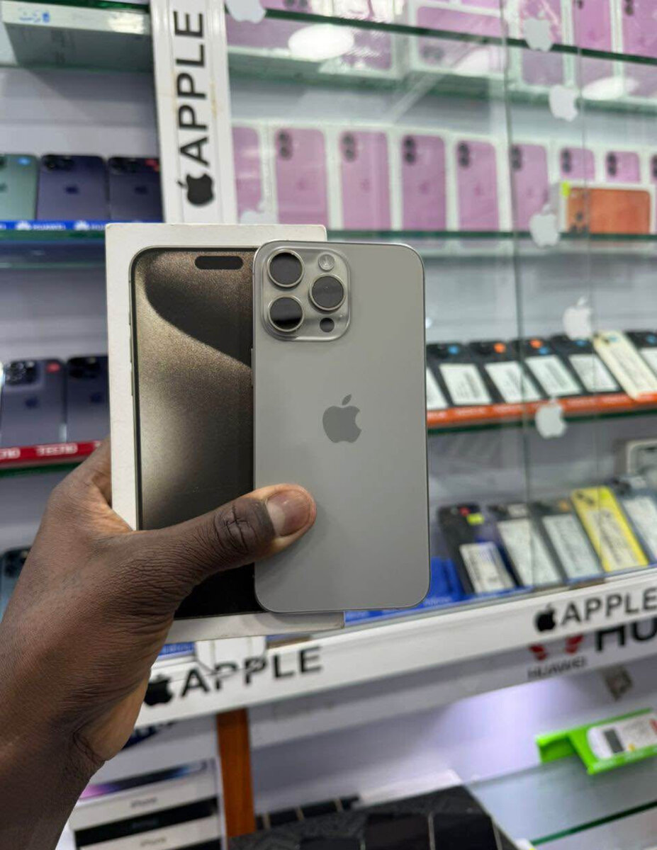 iPhone 15 pro Max 256GB