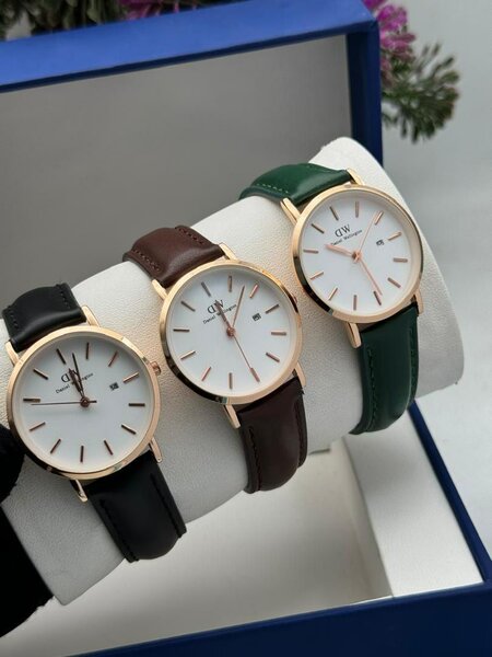Ladies Daniel Wellington leather watch