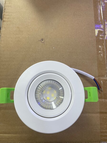 Rotatable downlight