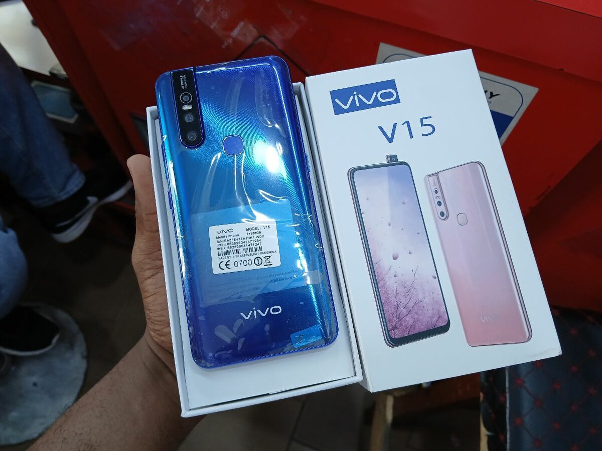 Vivo v15  256GB 8ram