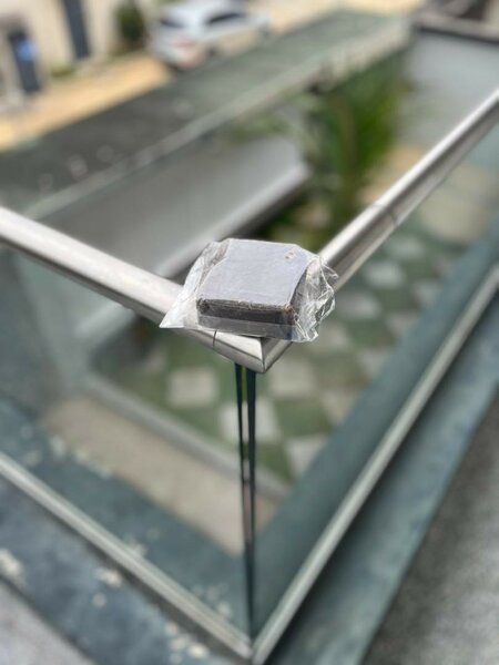 Savon contre boutons