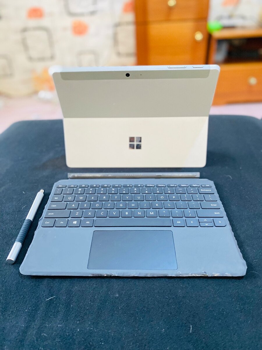 Microsoft surface go 2 (2020)