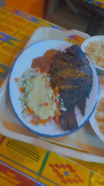 Poisson fris + attieké