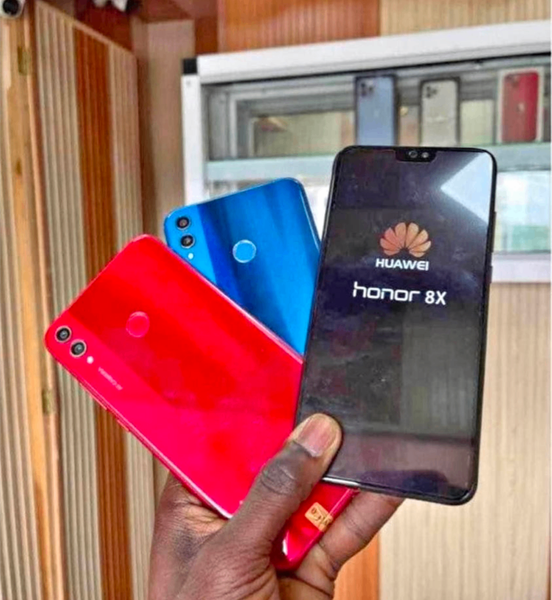 HUAWEI honor 8x ( 128gb) casi