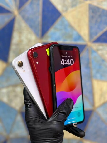 iPhone 8