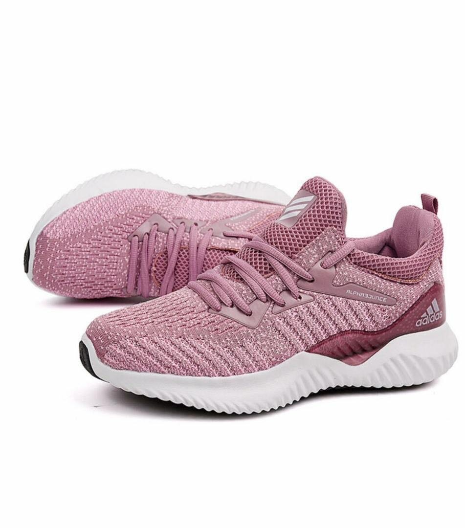 Gym sneakers (ladies )