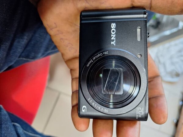 Appareil photo sony plus Nikon