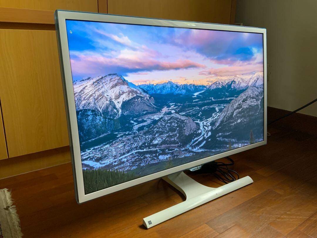 32 samsung S32E360F screen monitor