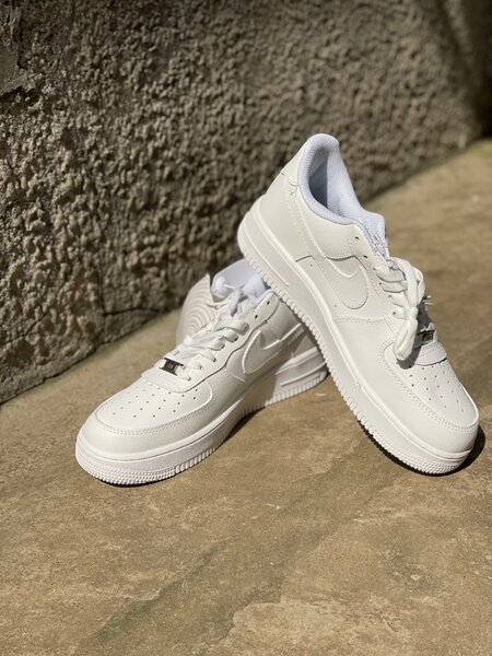 Baskets en cuir classiques