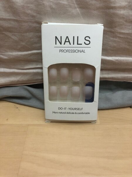 Faux ongles