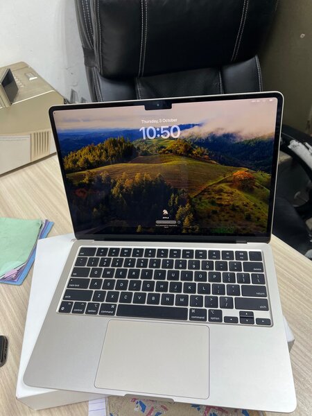 MacBook Air M2 (2022)
