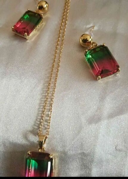 Set bijoux élégants vert rose