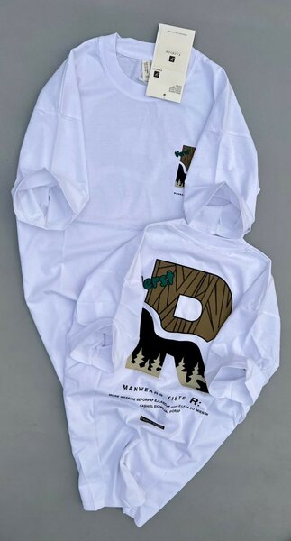 T-shirt blanc avec imprimé logo