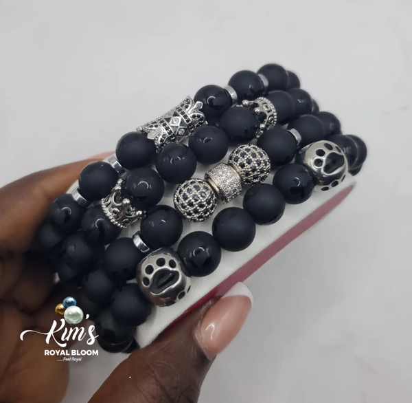 Bracelet with beaded gemstones