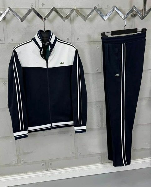 Ensemble de survêtement élégant