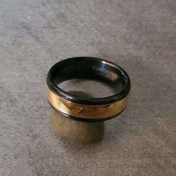 Bague en tungstène élégante