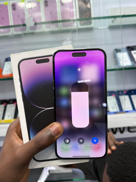 iPhone 14pro Max Violet 128 Go