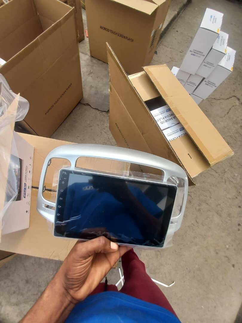 Hyundai accent 2009 Android