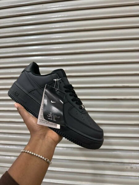 Nike Air Force 1 Noirs