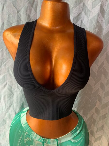 Top court noir sport