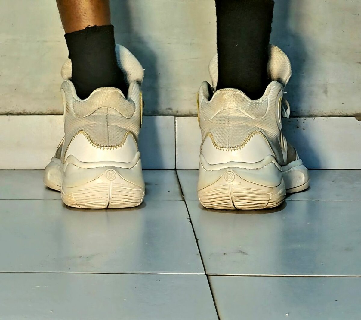 Chaussure de basket Anta