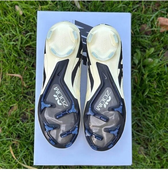 Paires de marques