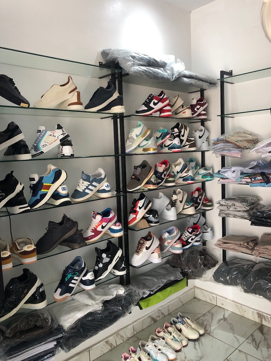 Nike Zara adidas LV armani