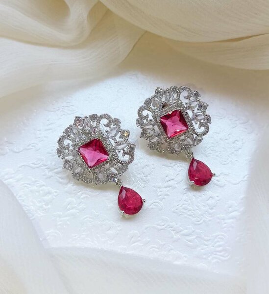 Ladies earrings