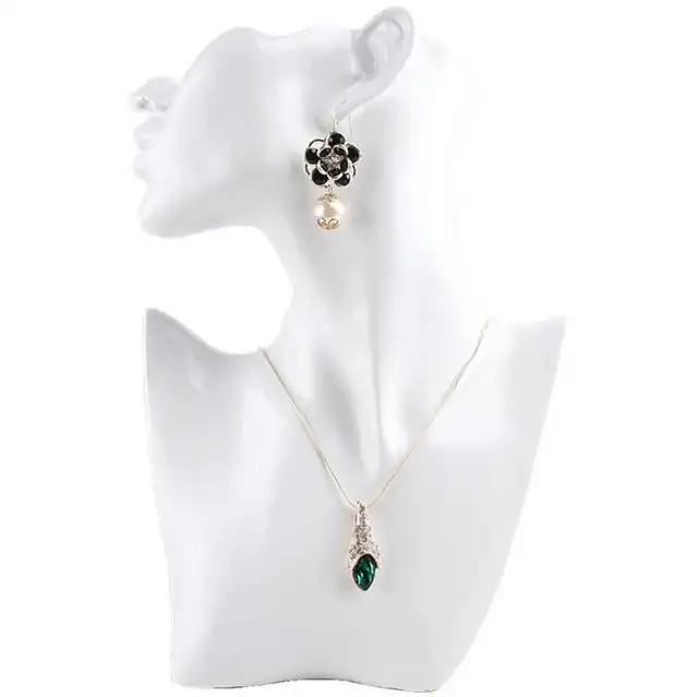 Necklace and earrings mannequin